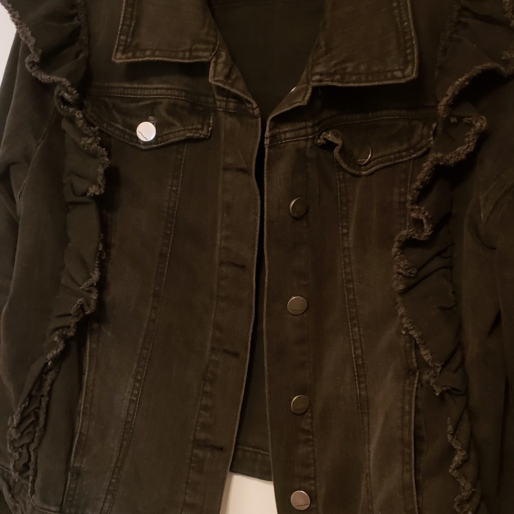 Denim jacket with Ruffle Detail - Picture 2 of 2